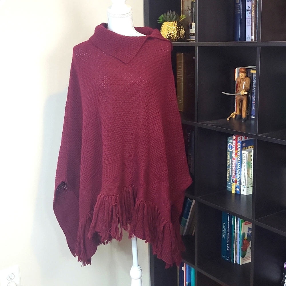 COLDWATER CREEK Burgundy Red Wool Blend Knit Collared Fringed Boho Poncho -OS